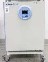 VWR Air Jacketed CO2 Incubator Basic 10810-888 with 120V and 50/60Hz
