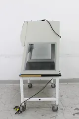 Kewaunee Laminar Flow Hood Air Flow Chamber 120V 50/60Hz