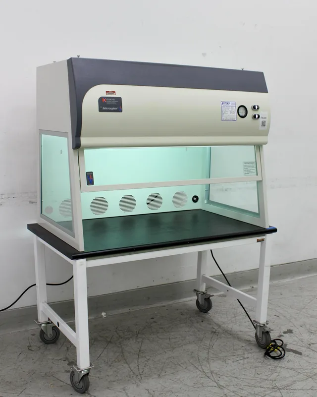 Kewaunee Laminar Flow Hood Air Flow Chamber 120V 50/60Hz