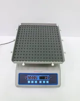 Thermo Scientific 88882001 Digital Rocker Laboratory Equipment, Excellent