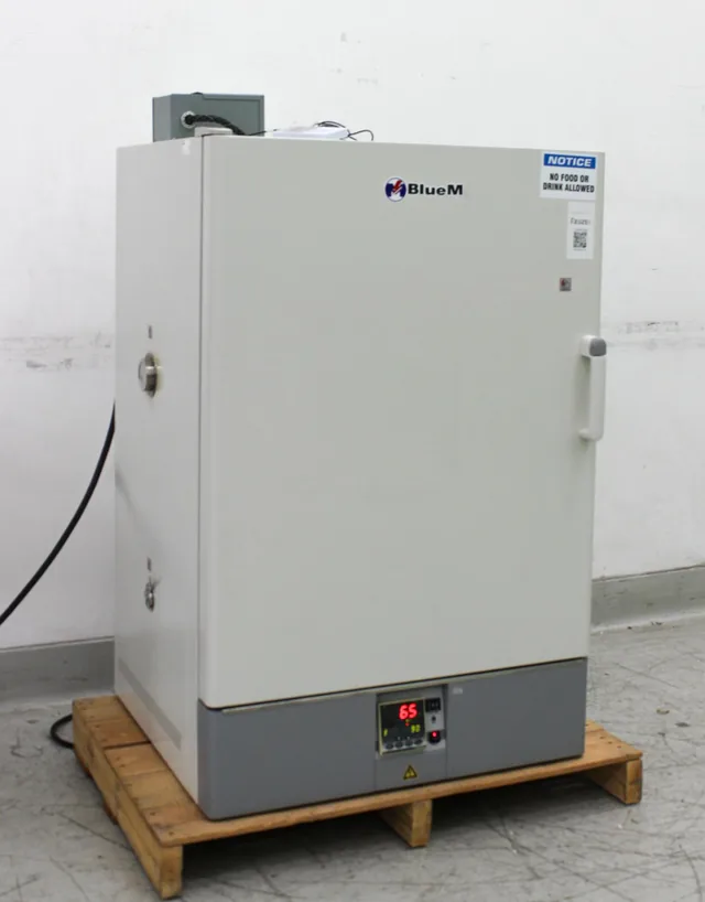 TPS LO-225-P Laboratory Oven 260C 230V 3kW