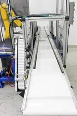 IDI Pick and Place Custom Robot Cell with FANUC System R-30iB Mate