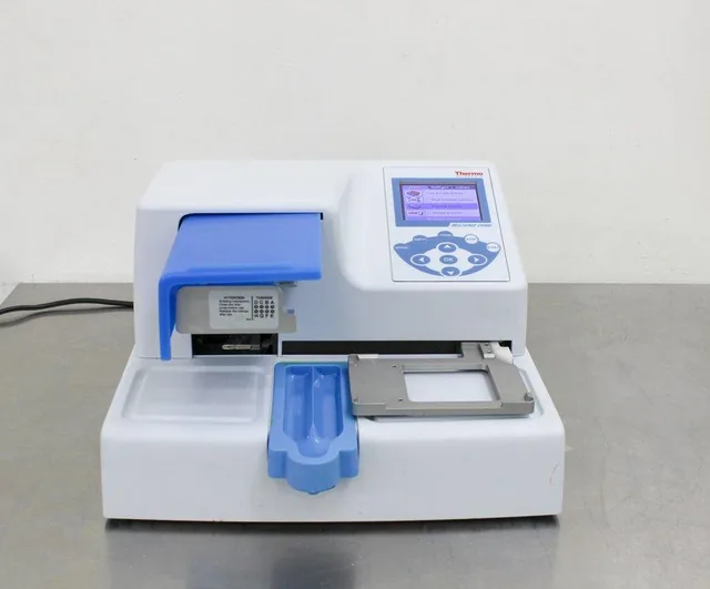 Thermo Scientific Microplate Dispenser MultiDrop Combi Type 836 Ref 5840300
