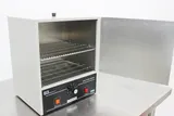 Quincy Lab 10-180 Incubator, 0.7 cu ft Capacity, Max Temp 201F (94C)