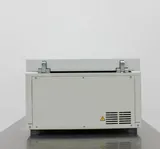 Eppendorf Centrifuge 5810 with A-4-62 Rotor for Laboratory Use