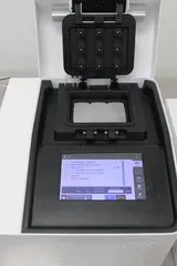 Stilla Naica Geode with Prism3 PCR System for Digital PCR & Analysis
