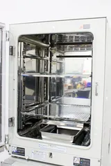 Panasonic MCO-19AICUV-PA CO2 Incubator 170L Ambient +5°C to 50°C