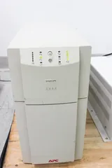 Thermo Scientific Q Exactive HF Mass Spectrometer with UPS & Pump