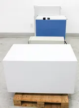 Thermo Scientific Q Exactive HF Mass Spectrometer with UPS & Pump