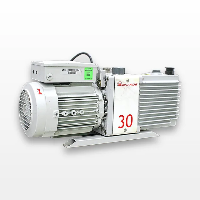 Edwards Vacuum Pump E2M30 Mot: 1- L990PR Laboratory Equipment 230V 50/60Hz