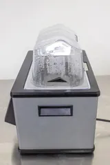 PolyScience WB05 Water Bath - Excellent Temperature Control, 5° to 99°C