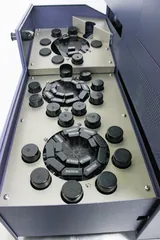 BD Biosciences LSRFortessa Cell Analyzer with HT Sampler, Up to 18 Colors