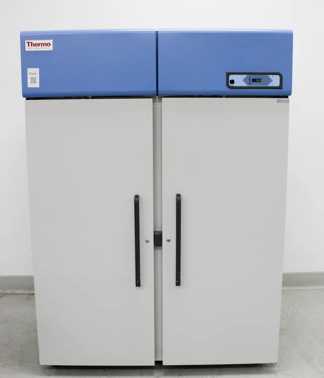 Thermo Scientific REL5004A Lab Refrigerator 51.1 Cu Ft, Dual Solid Doors