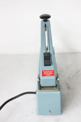 Uline KF-200HC Impulse Heat Sealer Tabletop with Cutter