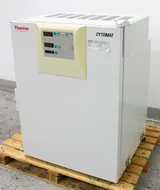 Thermo Scientific Cytomat 6001 C-4 Automated Incubator 10-50C