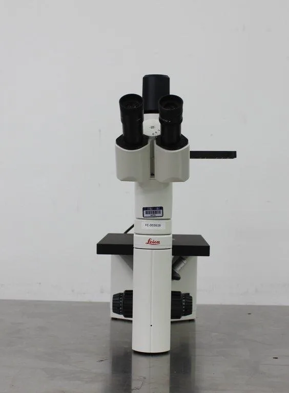 Leica DMIL LED Microscope Inverted with Objectives