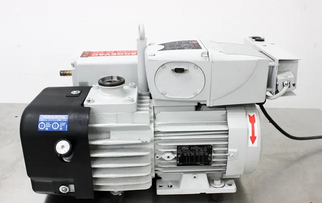 Oerlikon Leybold Vacuum Sogevac SV65BIFC Rotary Vane Pump 220V 50/60Hz