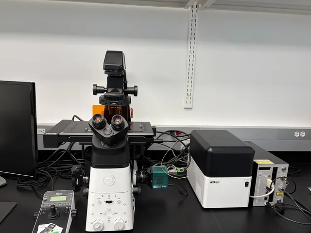 Nikon Eclipse Ti2 e Microscope Near-New Condition