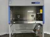 Labconco 1375 Clean Bench Laminar Flow Hood ISO Class 5