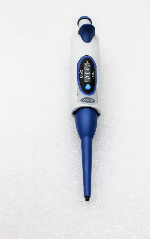 Biohit m10 Pipettor Ergonomic 0.5-10ul Single-Channel Used