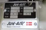 Jun-Air 2000 Oil-Free Air Compressor Cabinet Unit 120 psi 6.6 gal 220V