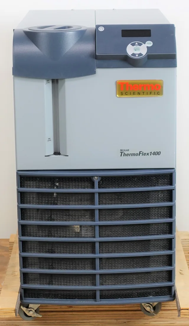 Thermo TF1400 Recirculating Chiller 5C-40C 1400W Cooling Capacity Used