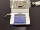 Mettler Toledo XPE204S Analytical Balance