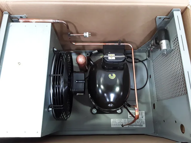 Embraco UNJ6220ZT/544PF3904BA Condensing Unit 230V 60Hz Phase 1