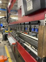 Amada HFE-100-3 Lab Equipment 50 kg Capacity