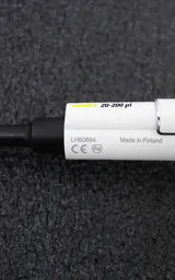 Thermo Scientific 20 - 200 ul F1-ClipTip Variable Volume Pipette Used