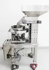 R-Tech Feeder 15-110AC-FC-B-H-CS Vibratory Bowl Feeder with Hopper