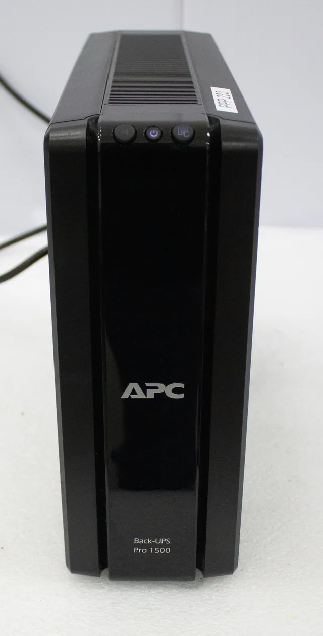 APC APC - Backups XS 1500 Tower UPS 1500VA AVR LCD Used Power Supply
