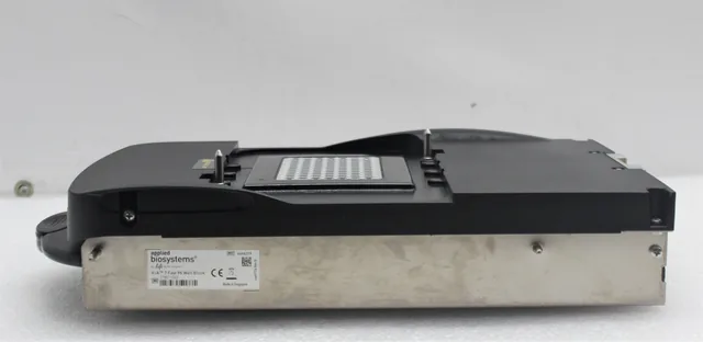Applied Biosystems 4466319 ViiA 7 Fast 96 Well Block for PCR Systems