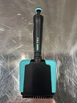 Thermo Scientific 4662090 Finnpipette F2 5-50uL Pipette in Good Condition