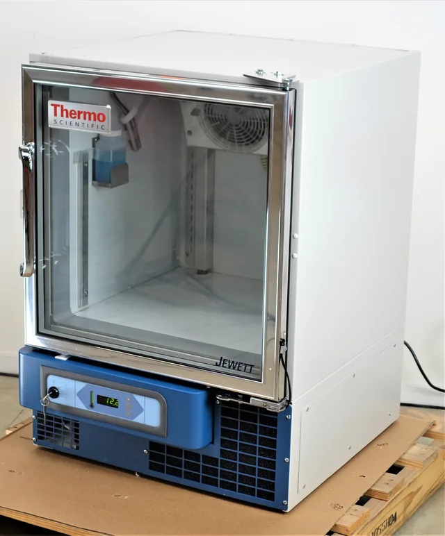 Thermo JRG404W Undercounter Lab Refrigerator 133L Capacity Glass Door
