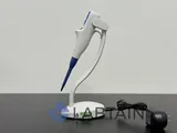 Biohit eLINE Electronic Pipette e120 with Charging Stand