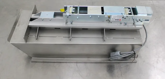 RNA Automation SLL400-400 Linear Feeder, Adjustable Spring Angles, Used