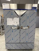 Fisherbrand GTFBG49FSSA Double Door Freezer Cold Storage Good Condition