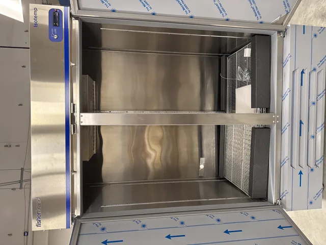 Fisherbrand GTFBG49FSSA Double Door Freezer for Laboratory Cold Storage Use