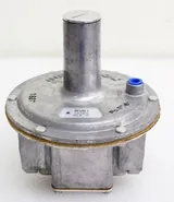 Maxitrol RV61 Gas Pressure Regulator for Fuel & Noncorrosive Gases