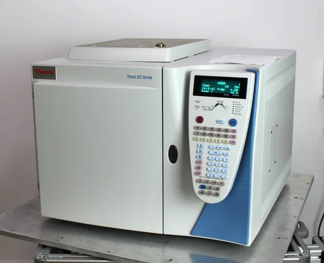 Thermo Trace GC Ultra Gas Chromatograph 450C Dual Injector Detectors