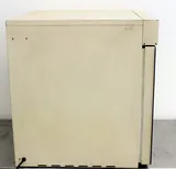 VWR 1530 Incubator 6.5 Cu Ft Temperature Range to 70C Glass Door