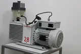 Edwards E2M28 Vacuum Pump 230V 50/60Hz Optimized for Lab & Industrial Use