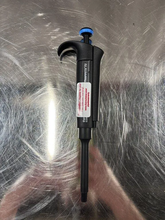 Thermo Scientific Finnpipette F2 Pipet 100-1000uL Single Channel Laboratory