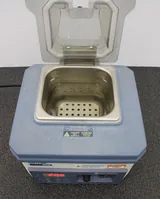 Fisher Scientific 202 Digital Water Bath, 2L Capacity, 100C Max Temp