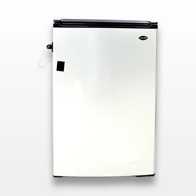 Sanyo SR-4912M Compact Refrigerator 4.4 cu. ft. Lab/Office Mini Fridge