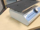 VWR 100 Rocking Platform 120V Near-New Condition