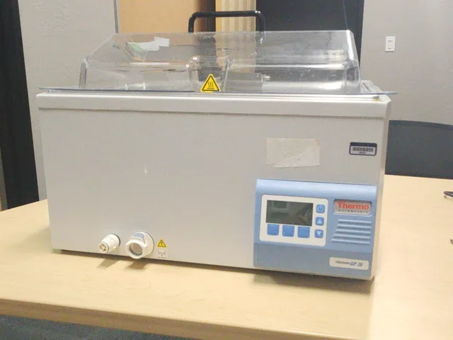 Thermo Scientific Precision GP 28 Refrigerated Incubator 28L