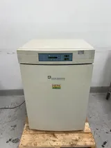 Forma Scientific CO2 Water Jacket Incubator Model 3110, Hepa Filter, 115V
