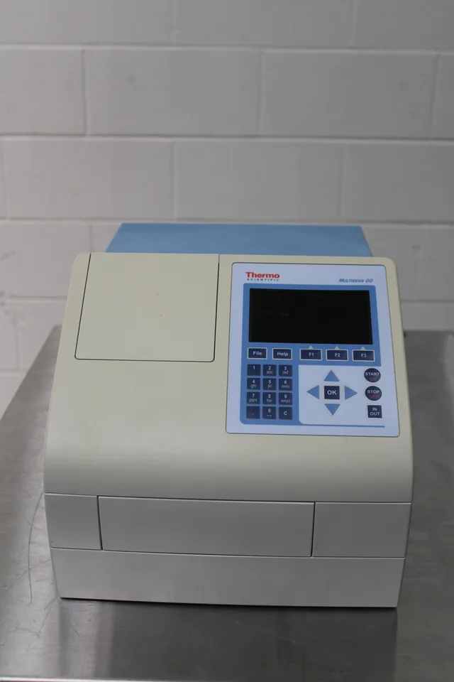 Thermo Scientific Multiskan GO 51119200 Microplate Reader UV/Vis Scan 200-1000nm
